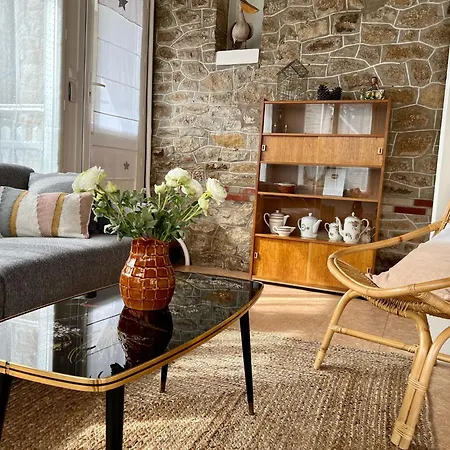 Apartment Rdc Proche Plage, Commerces Et Gare *