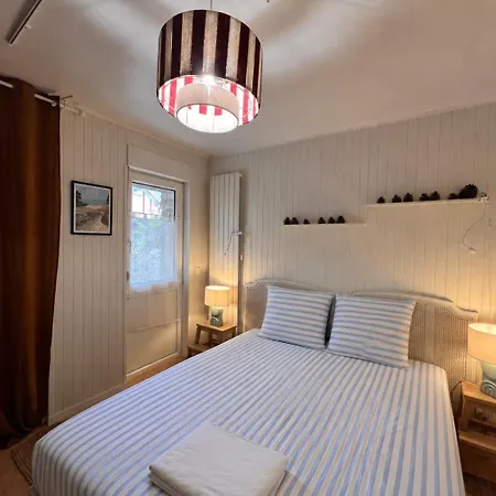 Rdc Proche Plage, Commerces Et Gare Апартаменты