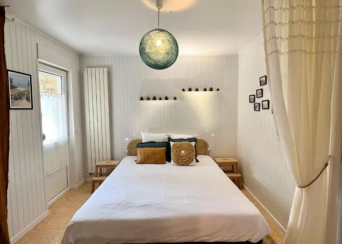 Rdc Proche Plage, Commerces Et Gare Pornichet